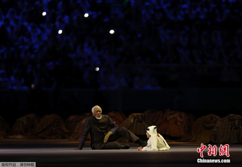 此刻即所有：海湾球场点亮全球，卡塔尔冬季开