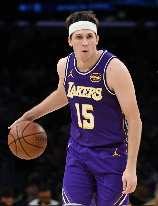 湖人双核伤退季后赛前景堪忧 詹姆斯单核带队迎